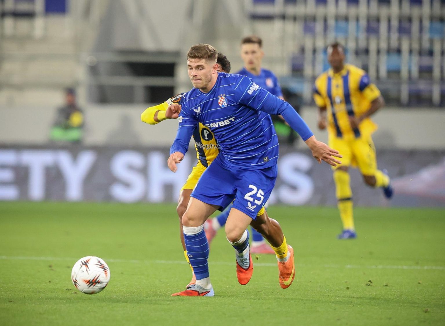 Napoli, Inter i Roma žele Dinamovog nogometaša