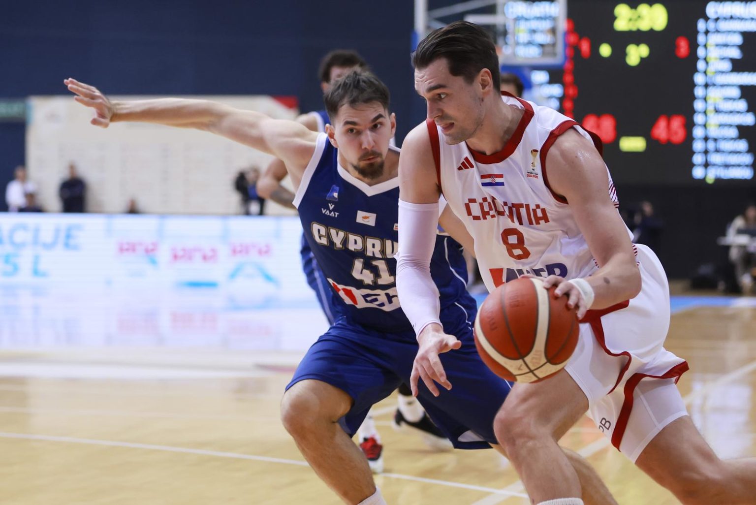 Hezonja i Šarić predvode Hrvatsku protiv svjetskih prvaka