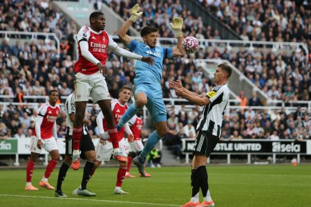 Arsenal i Newcastle u derbiju koji može snažno utjecati na završnicu Premier lige